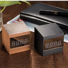 HTP001 WiFi Night Vision Clock Camera Motion Detection